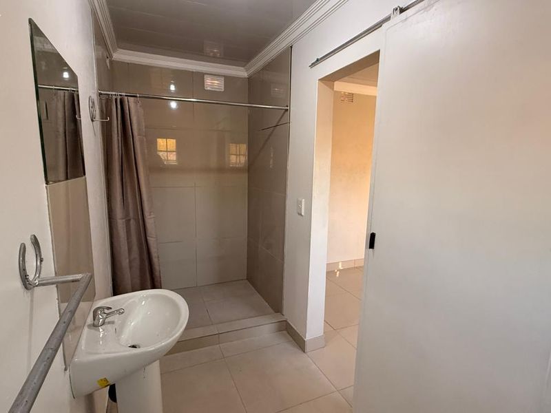 House Rental Monthly In Walkerville - Photo 6