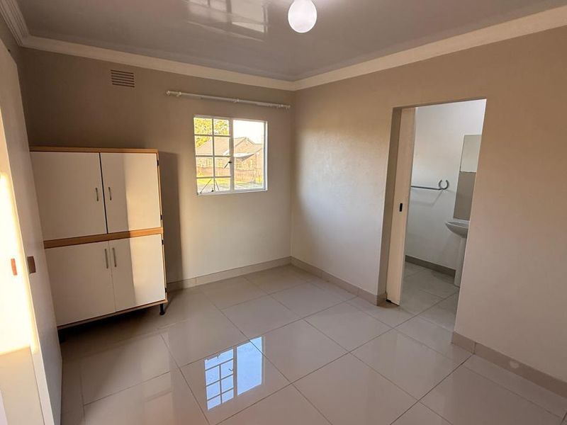 House Rental Monthly In Walkerville - Photo 4