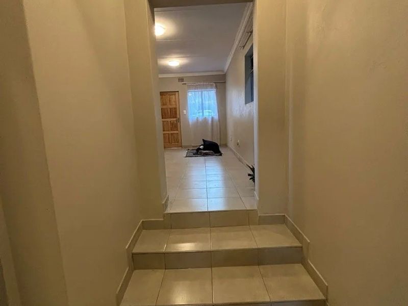 Apartment Rental Monthly In Johannesburg - Photo 5