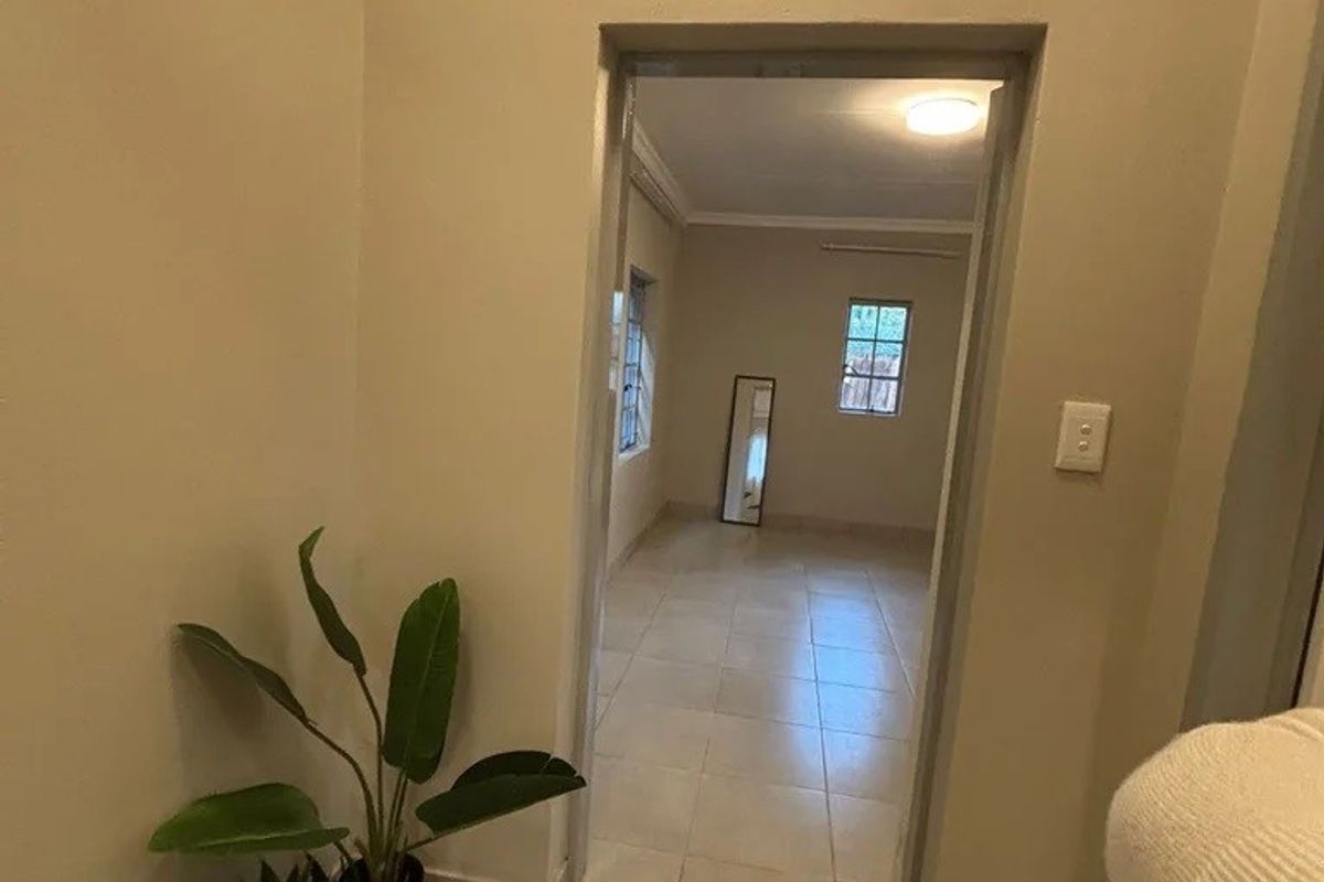 Apartment Rental Monthly In Johannesburg - Photo 2