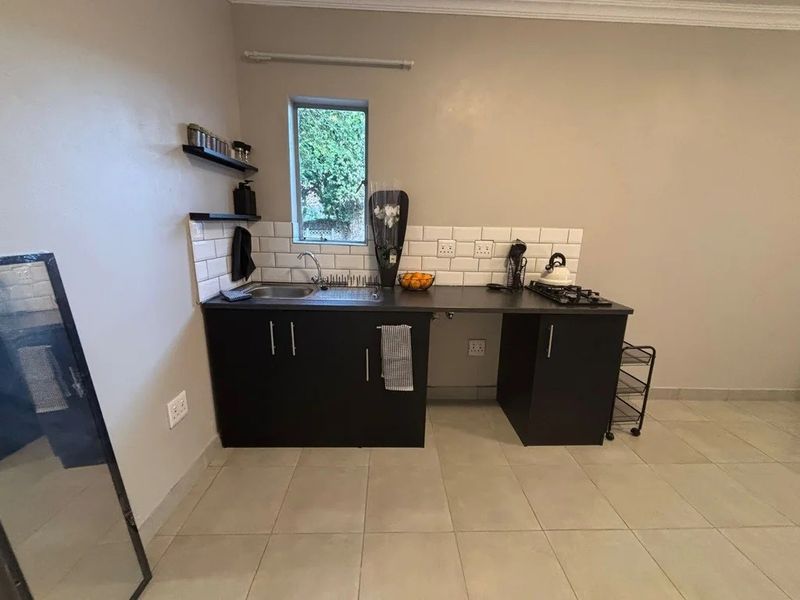 Apartment Rental Monthly In Johannesburg - Photo 6