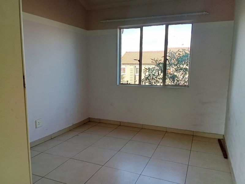 Apartment For Sale In Midrand - Photo 6
