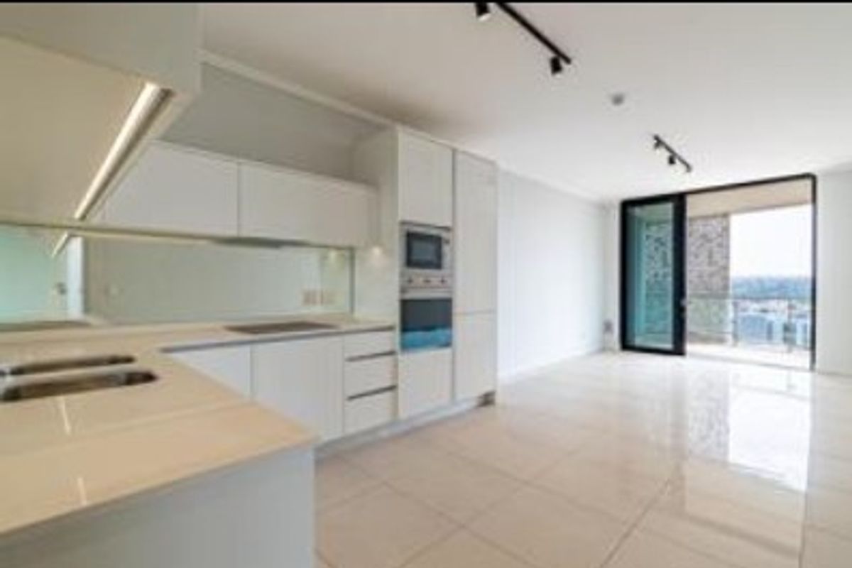 Apartment Rental Monthly In Midrand - Photo 3