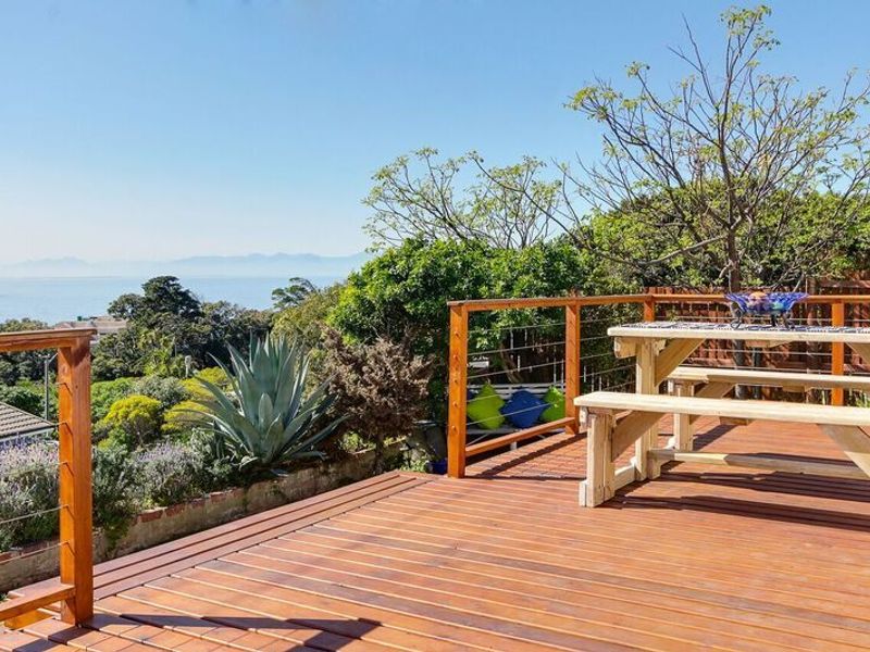 House Rental Monthly In Simons Town - Photo 8
