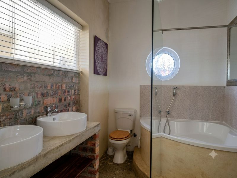 House Rental Monthly In Simons Town - Photo 8