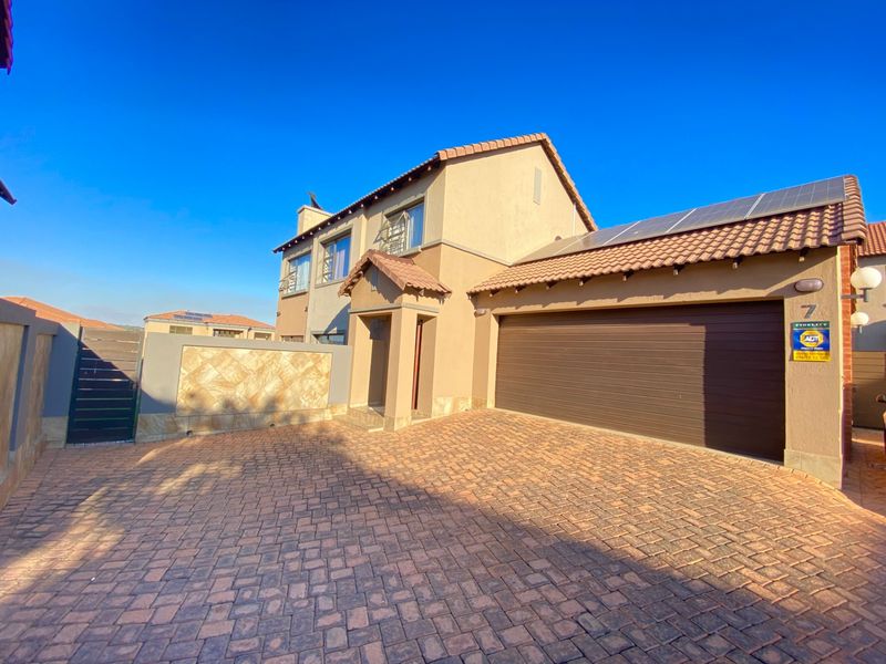 House For Sale In Centurion - Photo 1