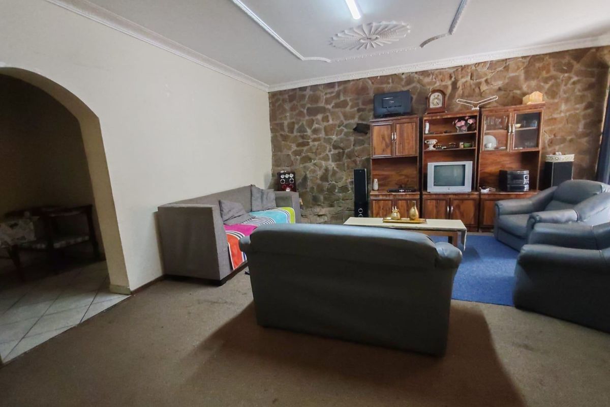 Farm For Sale In Pretoria - Photo 4