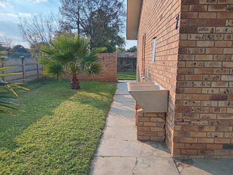 House For Sale In Delareyville - Photo 4