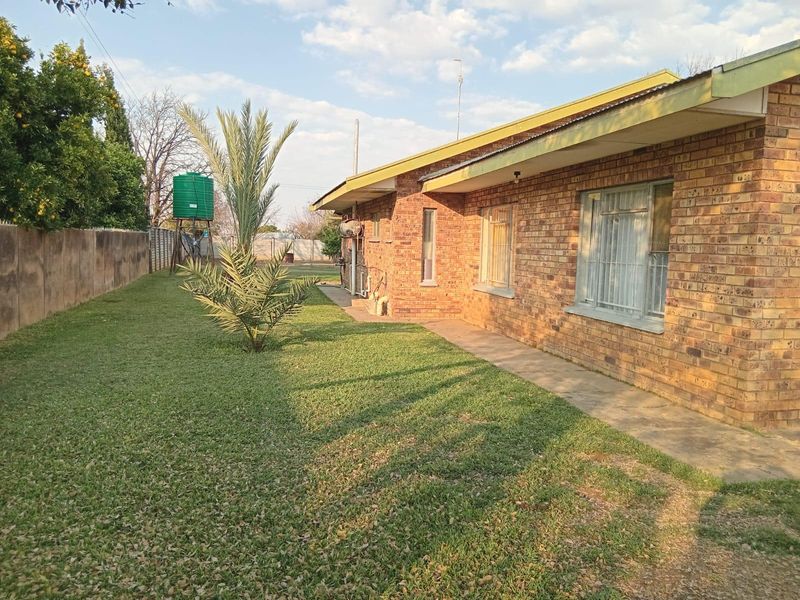 House For Sale In Delareyville - Photo 2