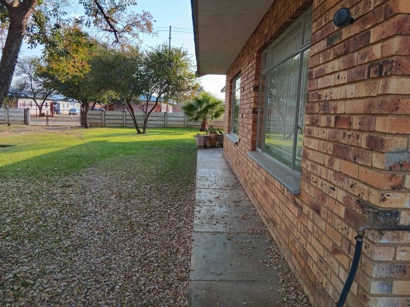 House For Sale In Delareyville - Photo 3
