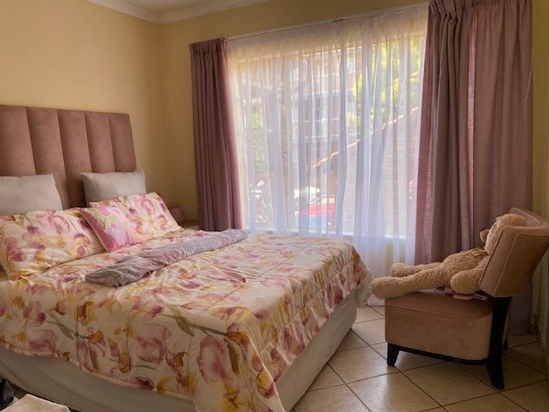 Apartment For Sale In Centurion - Photo 2