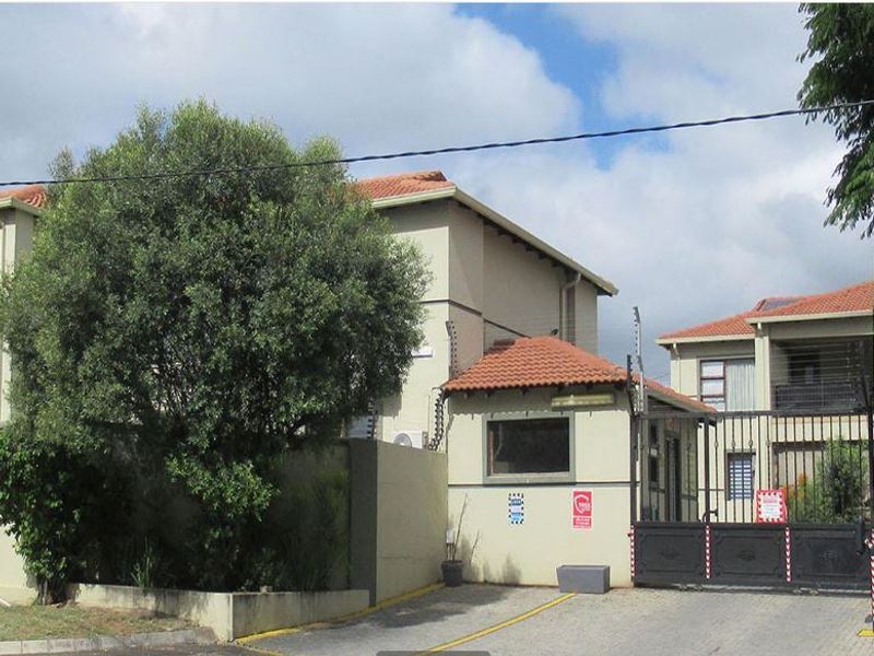 Apartment For Sale In Midrand - Photo 1