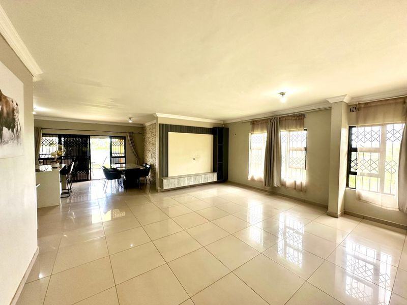 House For Sale In Margate - Photo 7