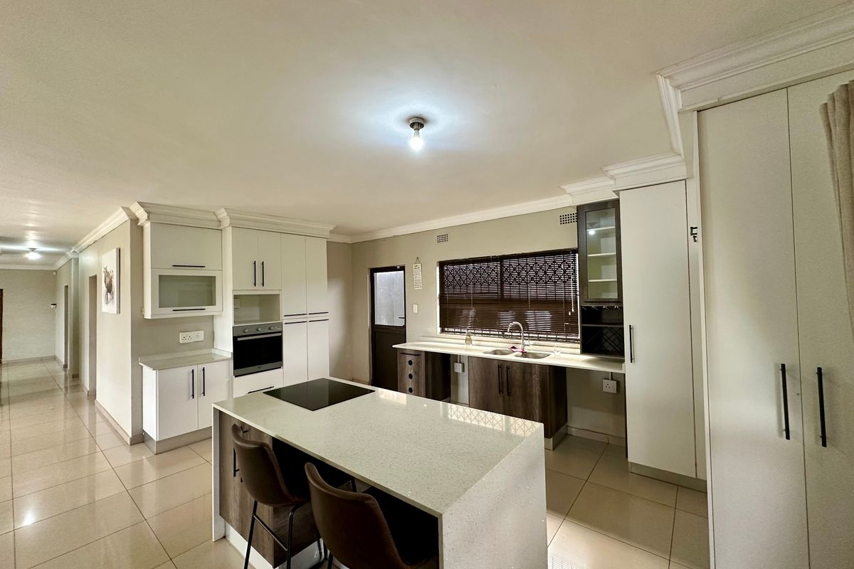 House For Sale In Margate - Photo 3