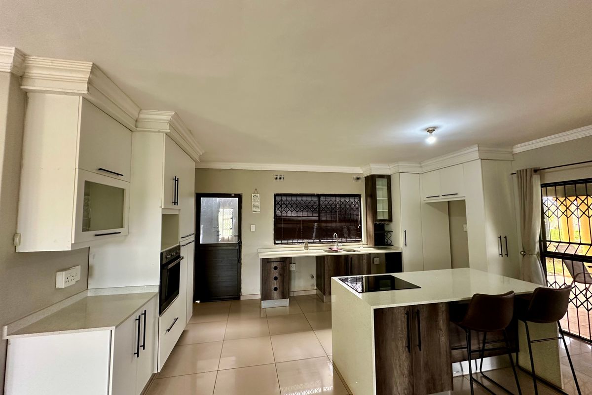 House For Sale In Margate - Photo 4