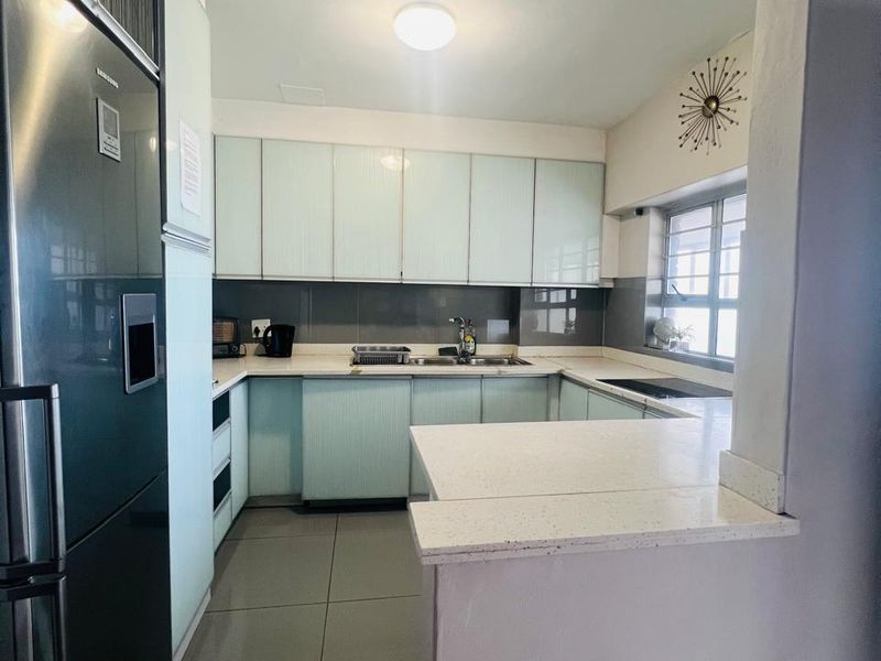 Apartment For Sale In Durban - Photo 2
