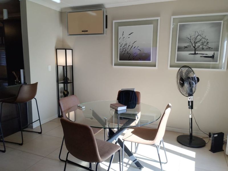 Townhouse Rental Monthly In Sandton - Photo 8