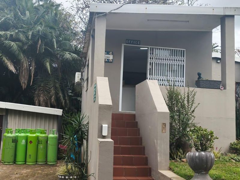 House For Sale In Port Edward - Photo 3