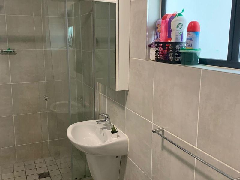 Apartment Rental Monthly In Sandton - Photo 10