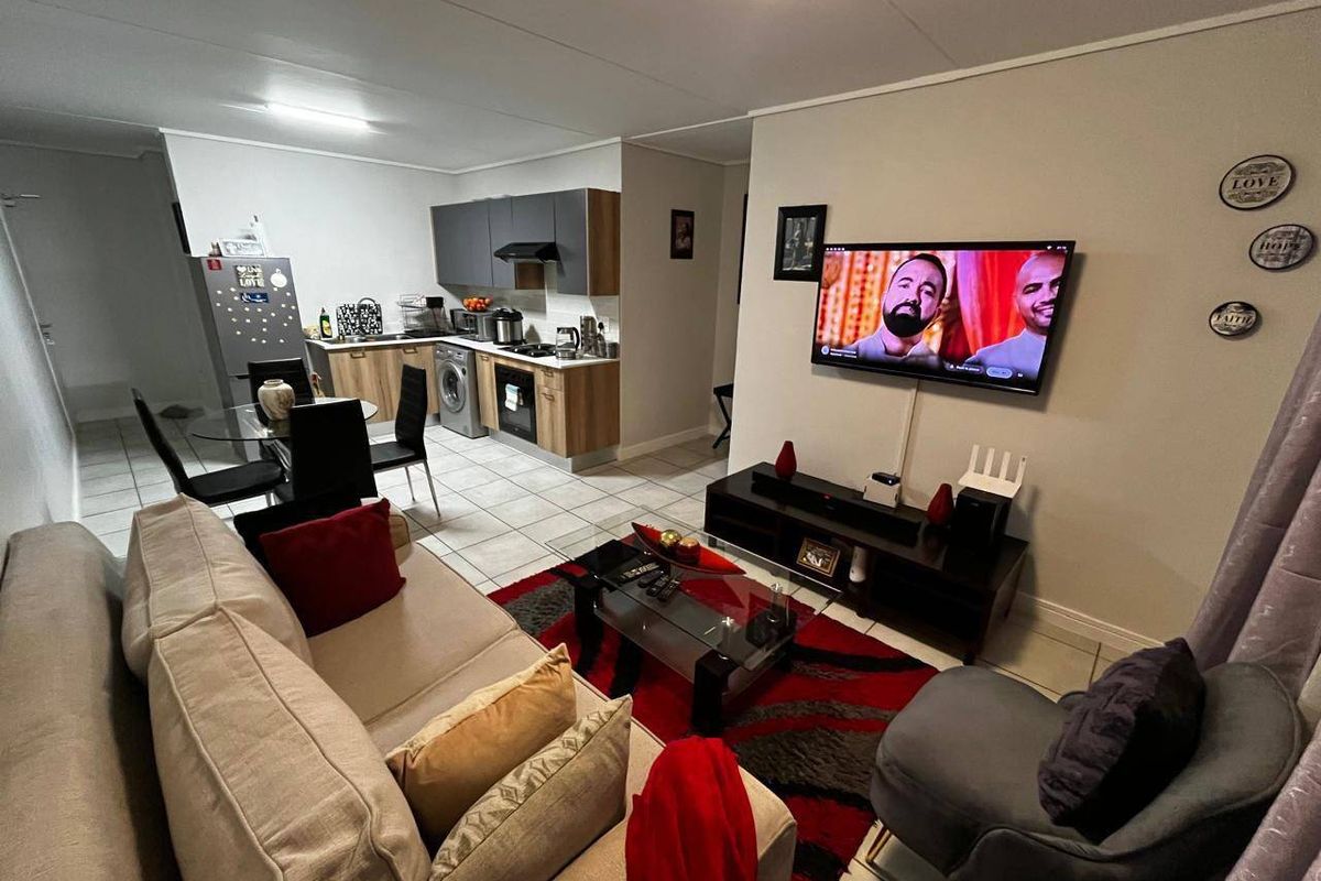 Apartment Rental Monthly In Sandton - Photo 2