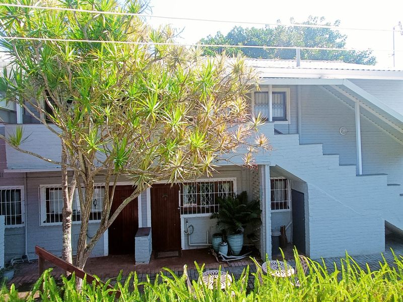 Apartment For Sale In Marina Beach - Photo 1