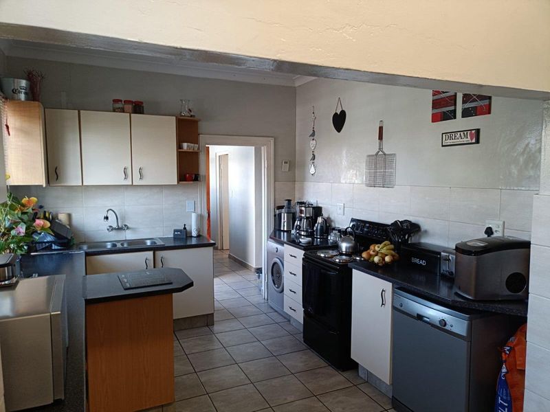 House For Sale In Krugersdorp - Photo 4