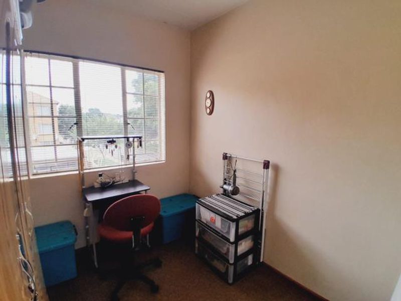 Apartment For Sale In Krugersdorp - Photo 7