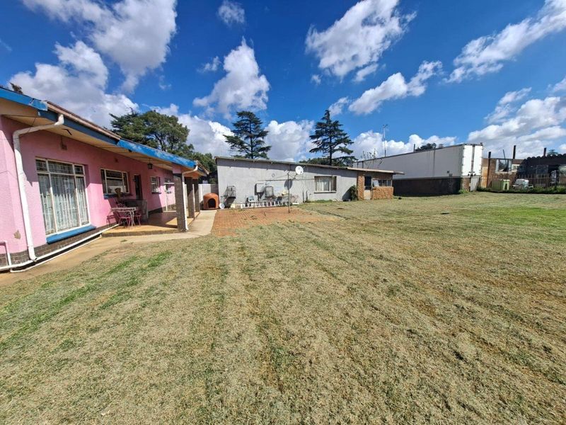 House For Sale In Randfontein - Photo 1