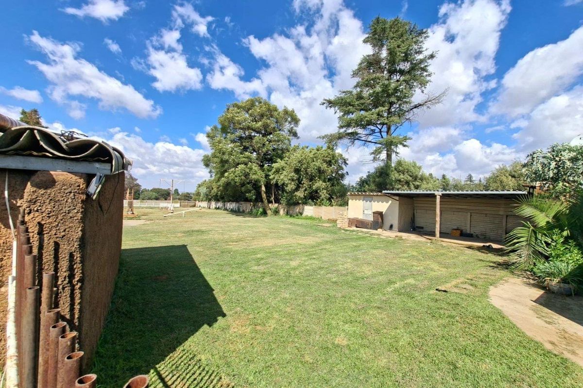 House For Sale In Randfontein - Photo 2