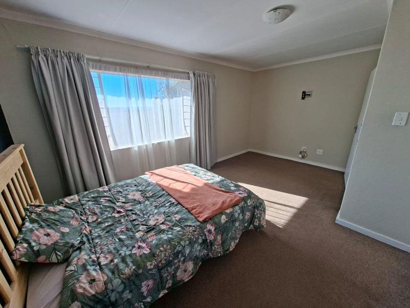 Townhouse For Sale In Randburg - Photo 7