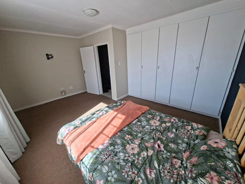 Townhouse For Sale In Randburg - Photo 6
