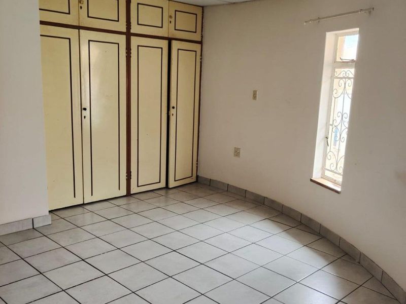 Apartment Rental Monthly In Krugersdorp - Photo 5