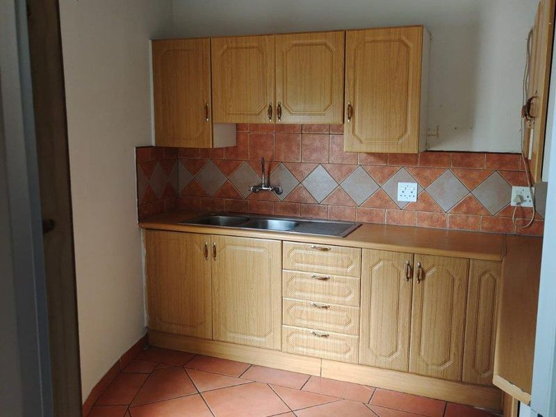 Apartment Rental Monthly In Krugersdorp - Photo 3