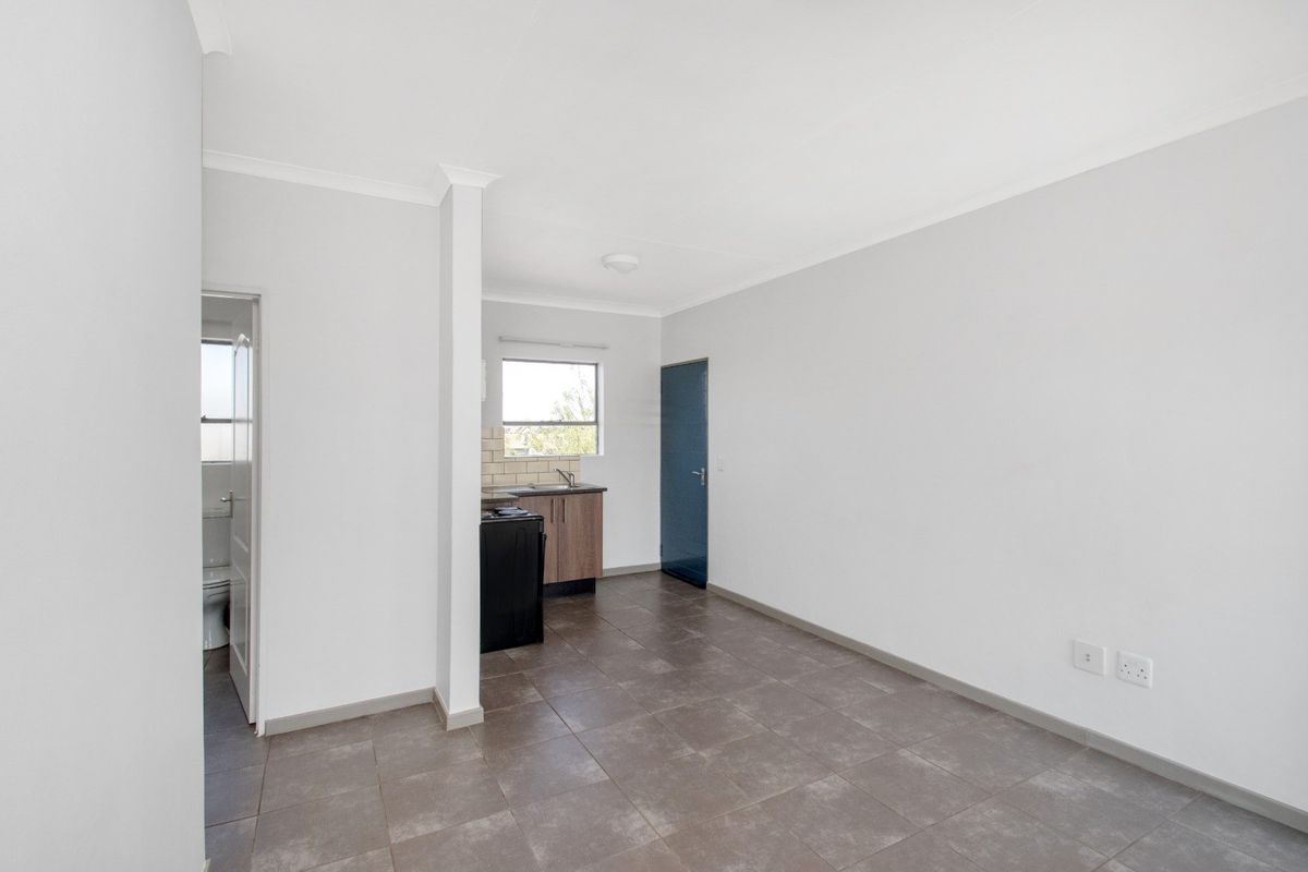 Apartment For Sale In Springs - Photo 3