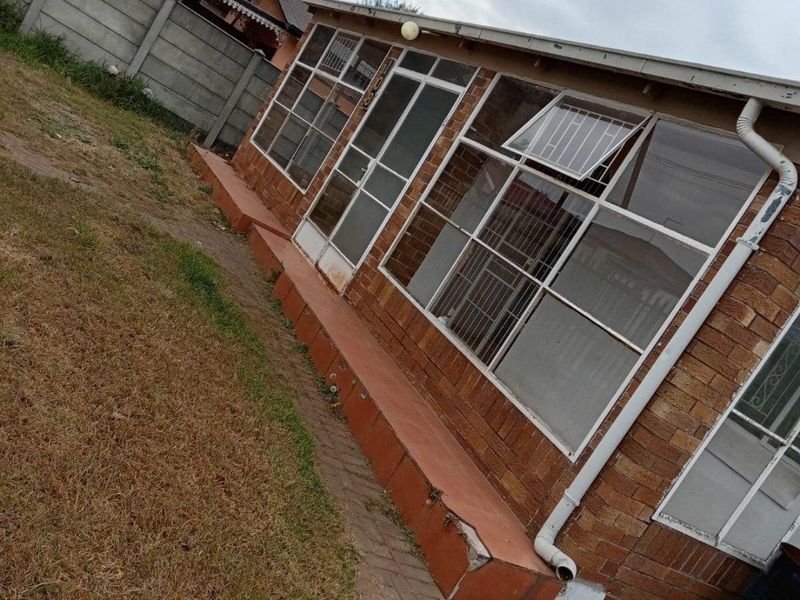 House For Sale In Randfontein - Photo 7