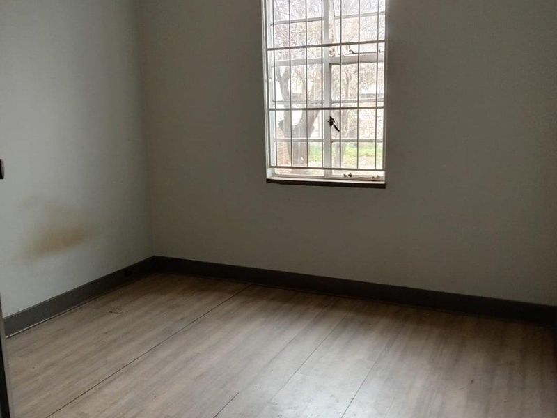 House For Sale In Randfontein - Photo 2