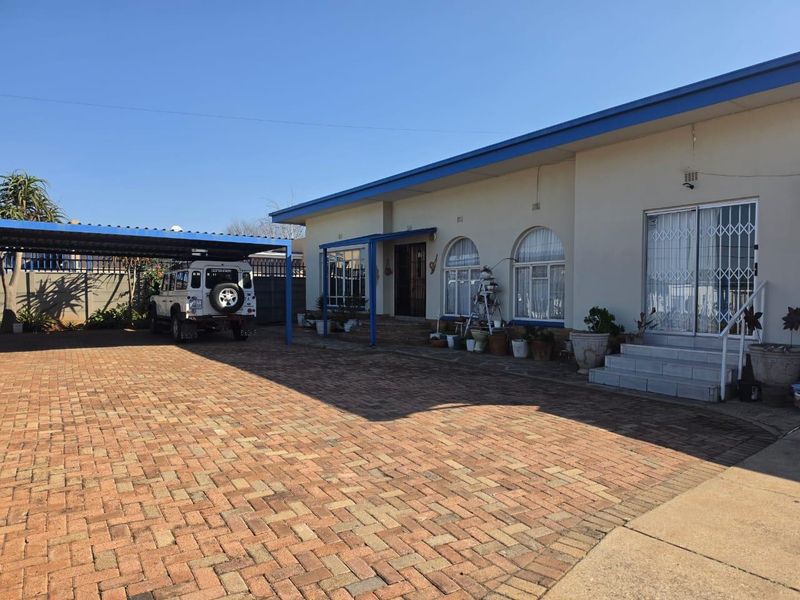 House For Sale In Krugersdorp - Photo 2