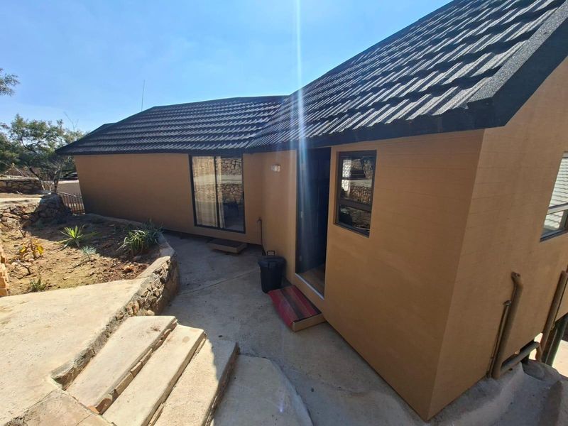 Apartment Rental Monthly In Krugersdorp - Photo 2