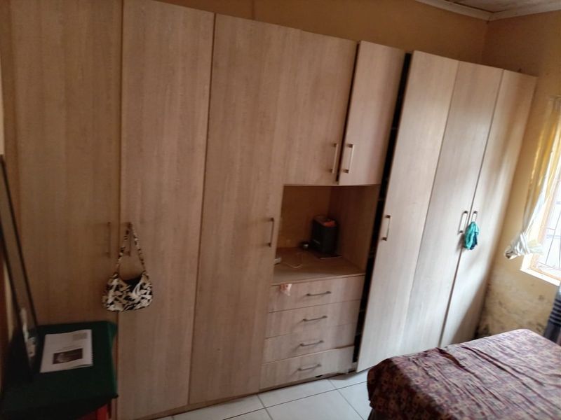 House For Sale In Johannesburg - Photo 10