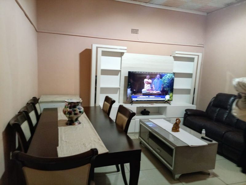 House For Sale In Johannesburg - Photo 3