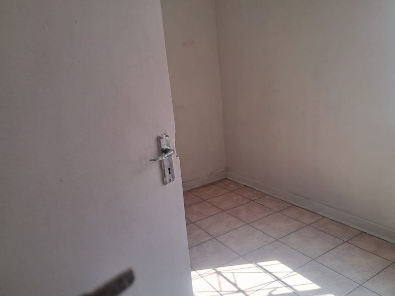 House Rental Monthly In Zeerust - Photo 10