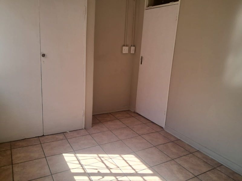 House Rental Monthly In Zeerust - Photo 9