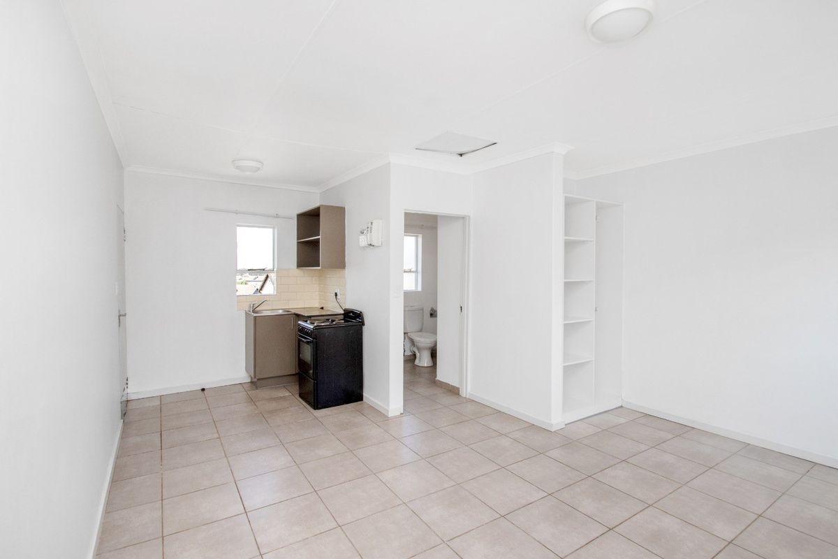 Apartment For Sale In Springs - Photo 2