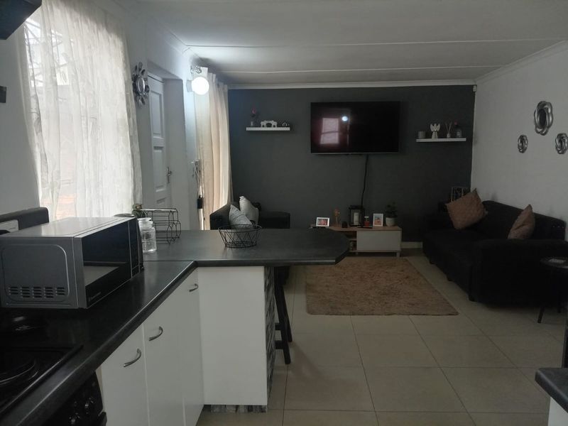 House Sold In Mitchells Plain - Photo 2