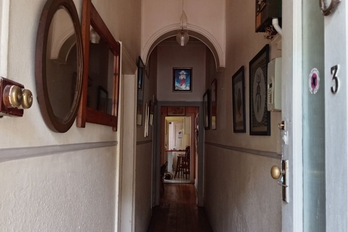 House Pending Sale In Cape Town - Photo 3