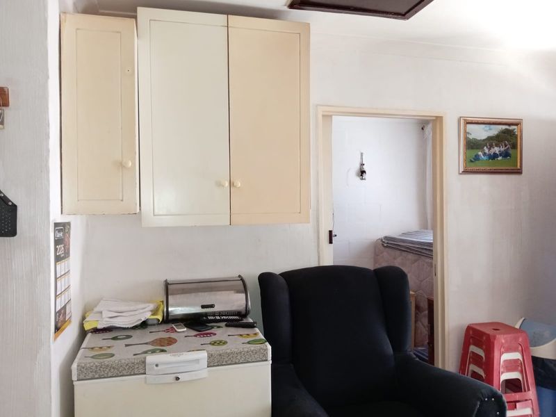 House Sold In Cape Town - Photo 8
