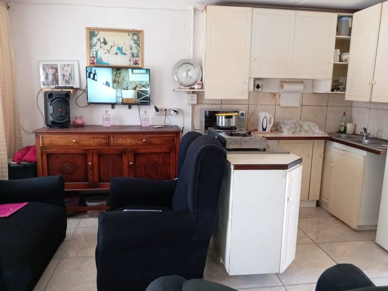 House Sold In Cape Town - Photo 7