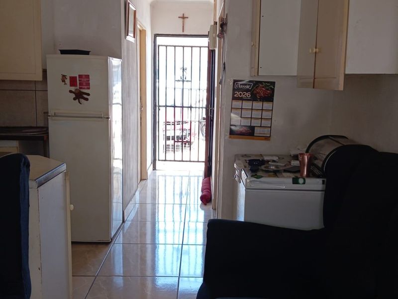 House Sold In Cape Town - Photo 5