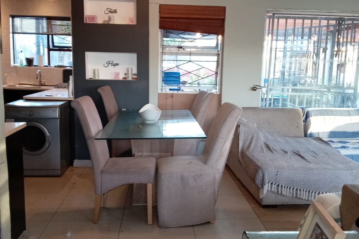 House For Sale In Blouberg - Photo 5