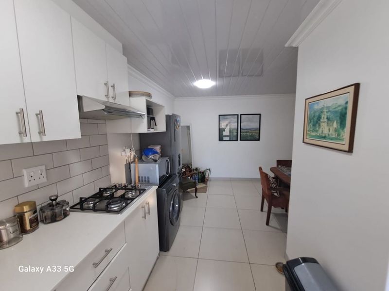 House For Sale In Cape Town - Photo 5